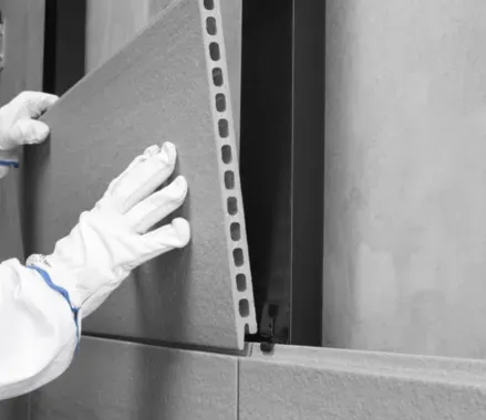 reforma de fachada con material transpirable en collado villalba, madrid